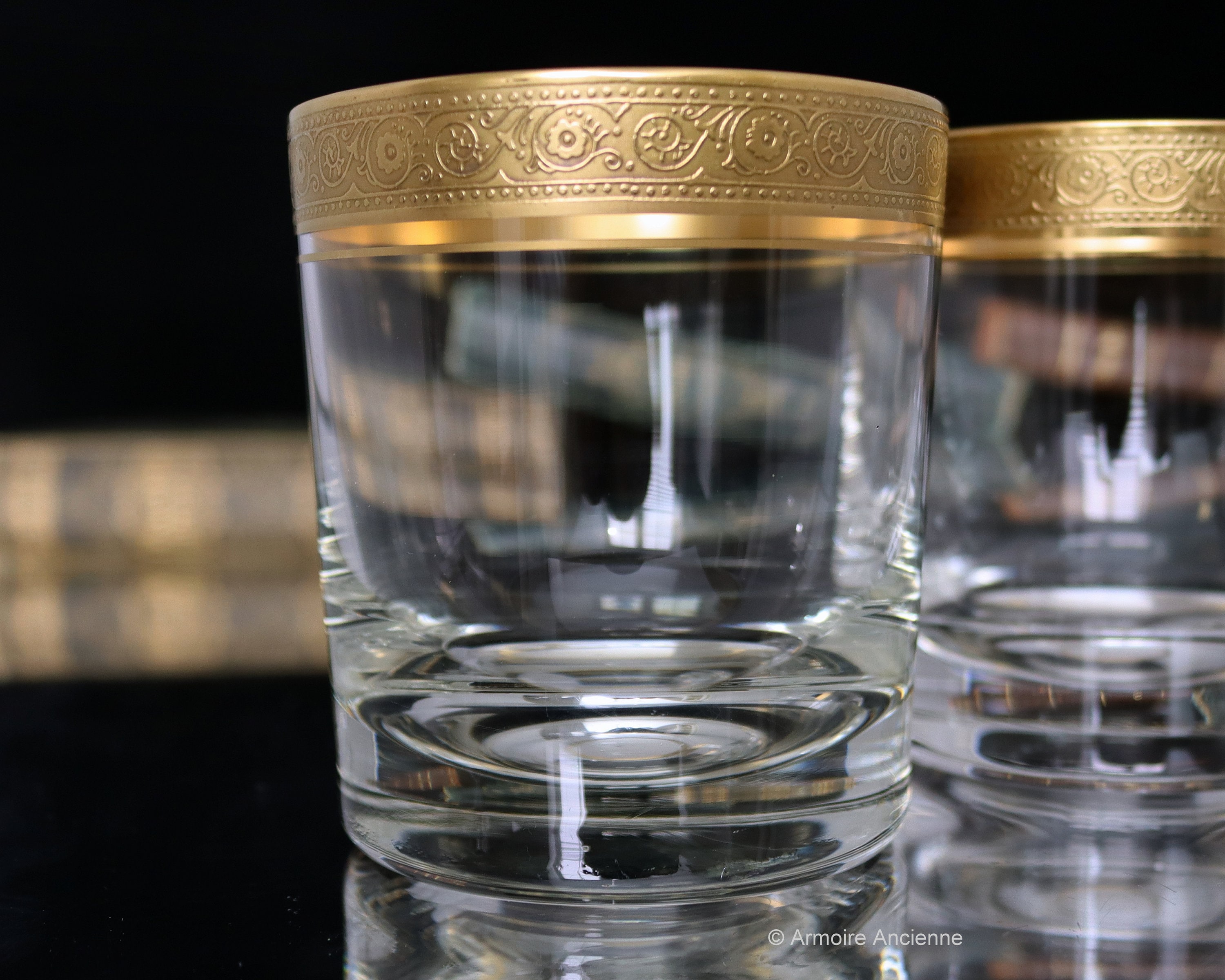 Small Crystal Whiskey Glasses with Gold Rim - THERESIENTHAL | Set of 2