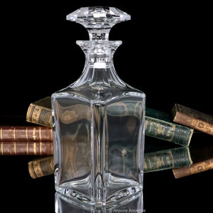 BACCARAT Crystal Decanter