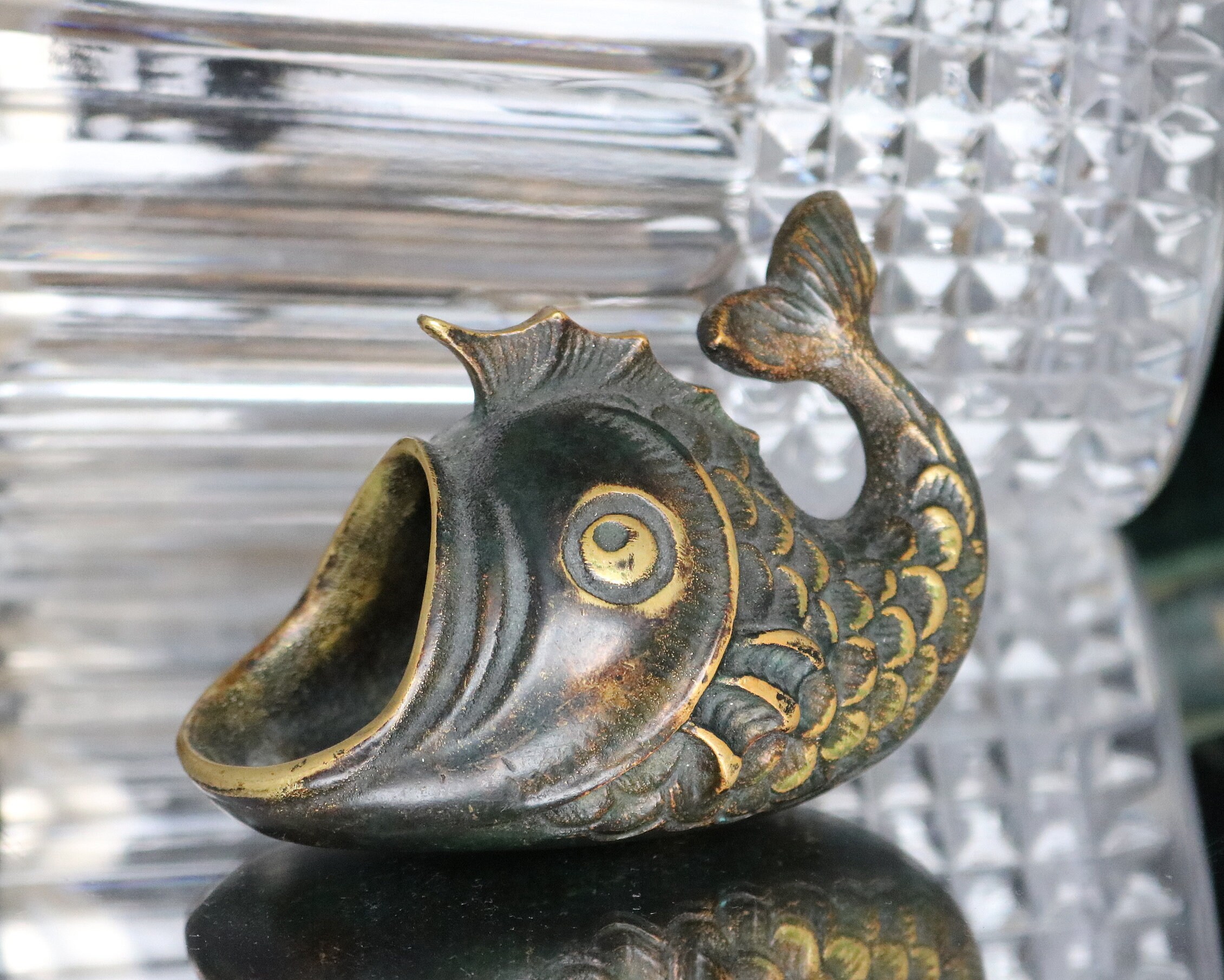 Heavy Bronze in Fish Design Fish Brass Online in India -