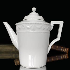 Small Coffee Pot - KPM Berlin Kurland