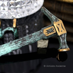 Brass WINE OPENER in Hammer Design, Screw-Pull