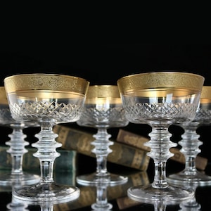 Crystal Champagne Coupe Glasses with 24K Gold Rim - THERESIENTHAL | Set of 2