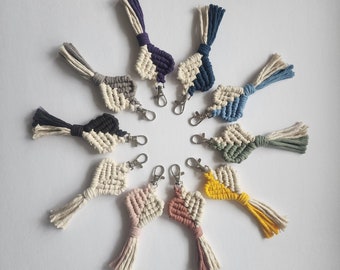 Heart Macrame Keychain // READY TO SHIP