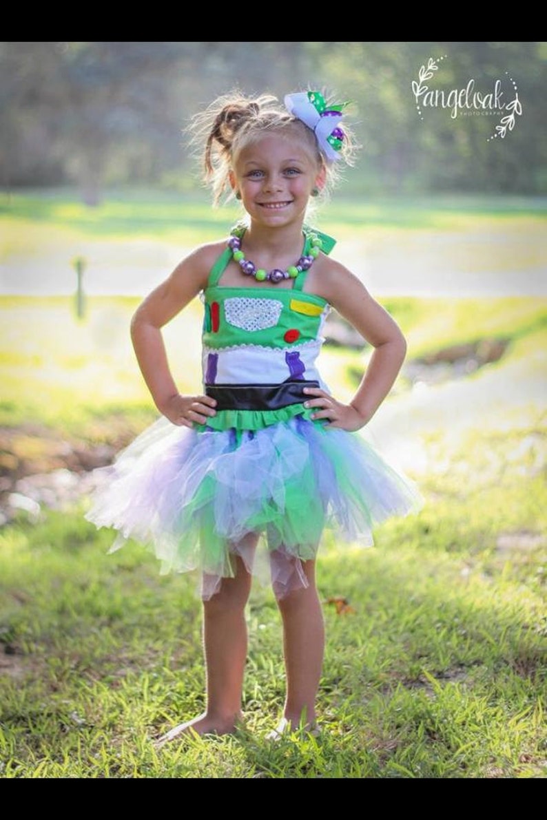 buzz lightyear niña