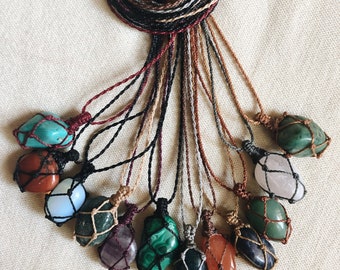 Collana Amuleto con Cristallo