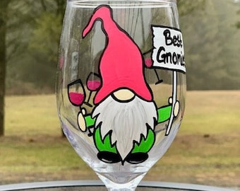 Best Friend Gnome hand painted wine glass, Best Gnomies wine glass, Gnome wine glasses, gnome wine glass, bestie wine glass, bestie glasses