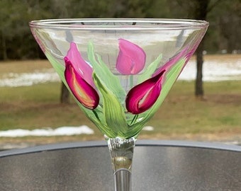 Calla Lily Martini Glass, Flower Martini Glass, Floral Martini Cocktail Glass, Hand Painted Floral Martini Glass, Colorful Martini Glass