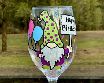 Happy Birthday Day Gnome hand painted wine glass, Gnome wine glasses, gnome wine glass, birthday wine glass, handpainted gnome wine glass