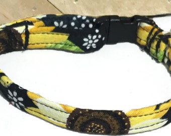 Sunflower and Bumble Bee Breakaway Cat Collar with Bell / Matching Flower /Bow tie Option /Buckle Color Option