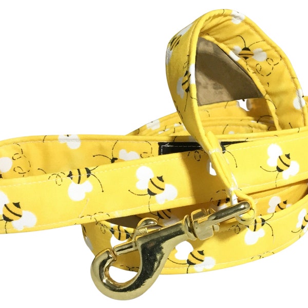 Bumble Bee Dog Leash with Yellow Background & Black Bees - Spring or Summer Leash-  1 Foot to 6 Foot Lengths