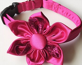 Collier de fleurs de mariage en satin rose fuchsia pour chiennes et chats