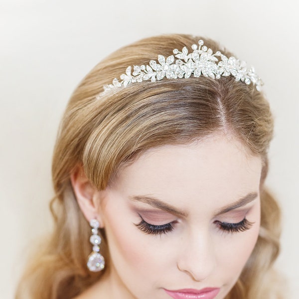 Crystal Bridal tiara headpiece, wedding tiara, wedding headpiece, rhinestone tiara, Marianna Crystal Tiara