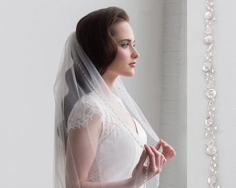 Crystal Wedding Veil, Crystal Beaded Veil, Beaded Wedding Veil, Fingertip Veil, Cathedral Veil, Crystal Edge Wedding Veil