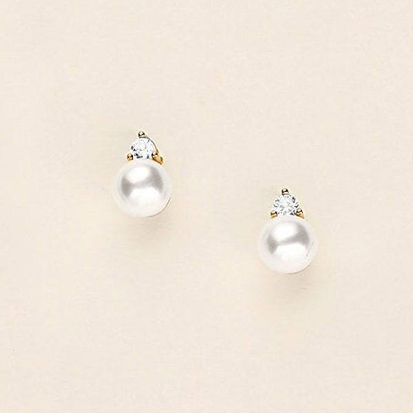 Gold Pearl Stud Earrings, cz pearl earrings, minimalist earrings, pearl bridal earrings, stud earrings, Jennifer Gold Stud Earrings