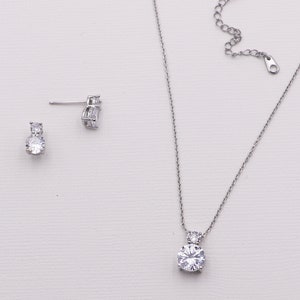 Silver Flower Girl Jewelry Set Crystal, Girls Flower Girl Jewelry Gift, Flower Girl Set, Petite Round Flower Girl Jewelry Set image 7