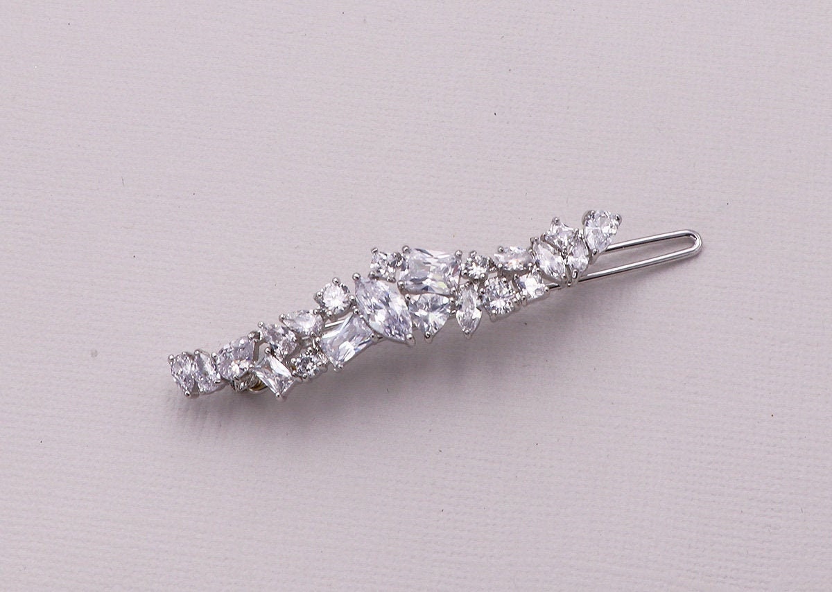 Wedding Barrette, Cubic Zirconia Barrette, Bridal Rhinestone Clip Cry…