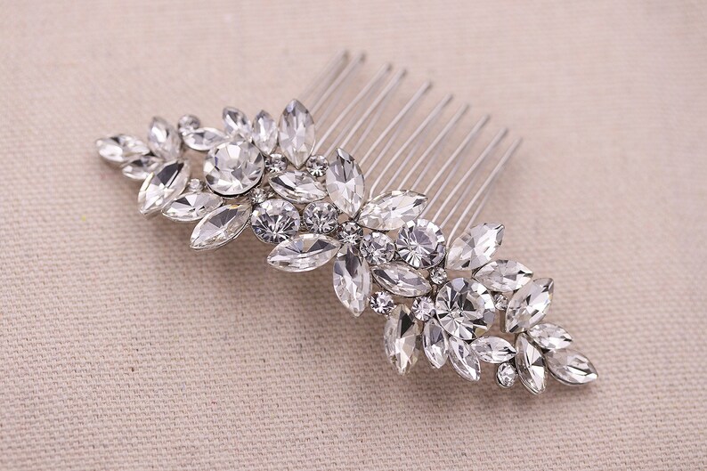 Bridal Rhinestone Crystal Comb, Bridal Comb Crystal, Wedding Crystal Hair Comb, Hair Comb, Wedding Accessory, Giselle Bridal Comb image 2