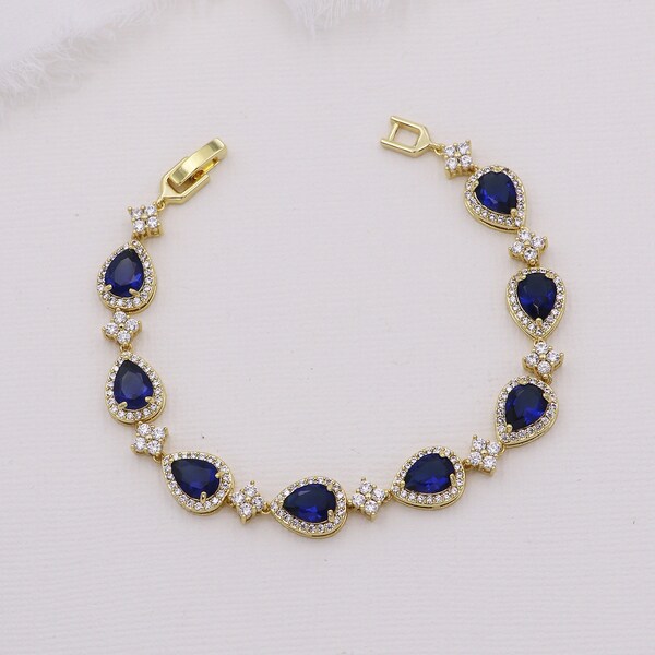 Blue Gold Crystal Bracelet, Bridal Bracelet Sapphire, Blue Wedding Gold Bracelet, Avery Sapphire Blue Gold Bracelet