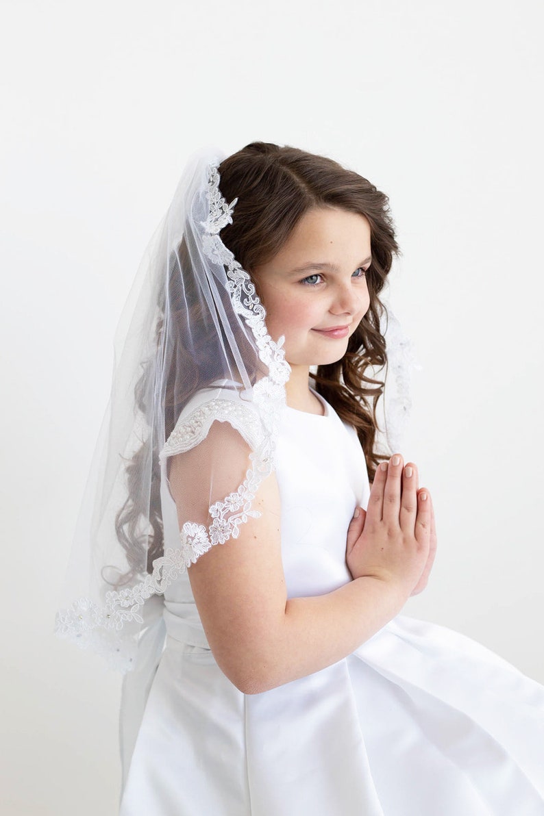 First Communion Veil, Lace Edge Veil, One Tier Lace Edge Veil, Children Girl's First Communion Veil, Lace Edge Communion Veil image 1