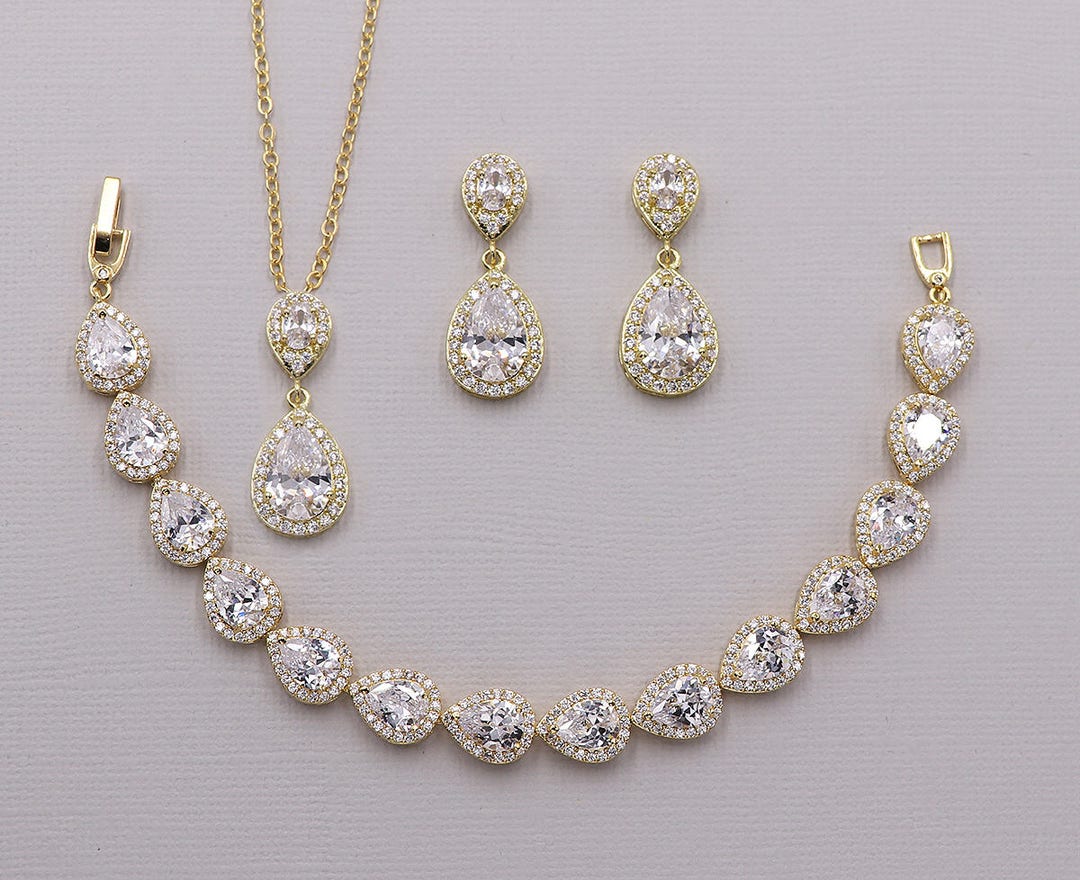 Beautiful 18K Rose Gold Designer classic Necklace Set with Earring CZ  Studded121