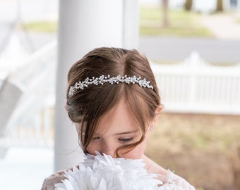 Pretty Wedding Hair Accessories Perfect for the Flower Girl  mywedding
