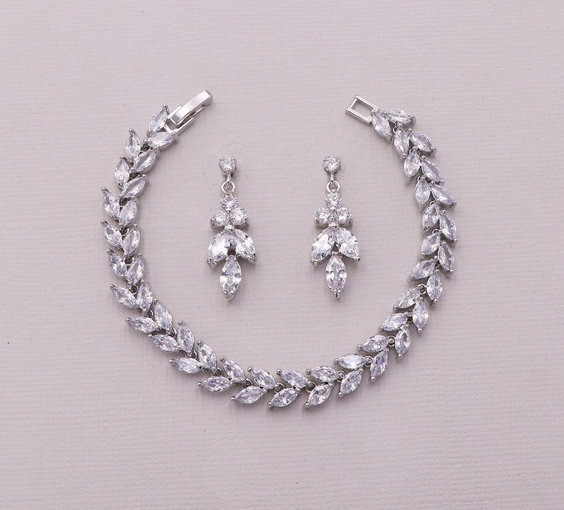 Bridesmaid Jewelry Gift Bridesmaid Bracelet Set Silver Etsy
