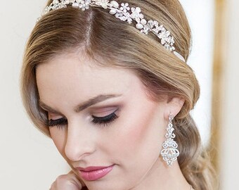 Chandelier Earrings, cubic zirconia earrings, wedding jewelry, bridal jewelry, Chandelier Wedding Earrings, Paisley Chandelier Earrings
