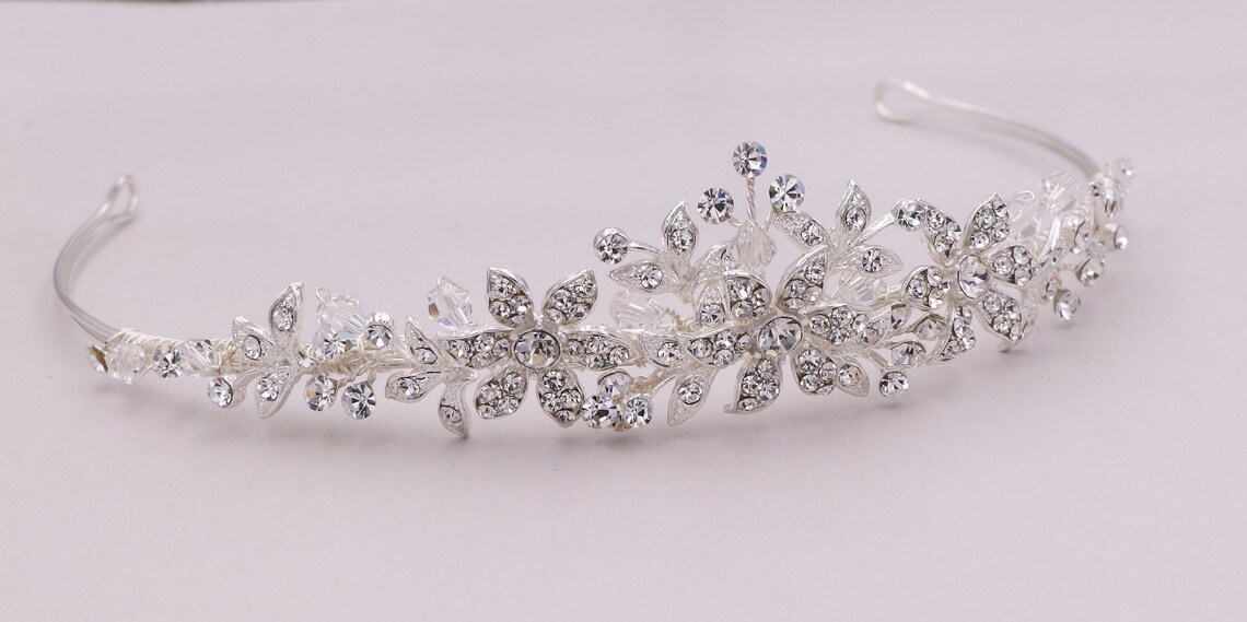 bridal headpiece tiara