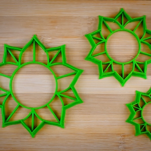 Geometric flower with ten petals - Flower in full bloom - Cookie cutter Multi-Size