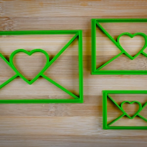 Carta de amor 2 - Carta con corazón - Amor lejano - Regalo de San Valentín - Sobre de corazón grande - Cortador de galletas Multi-Tamaño