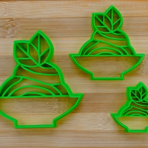 Pasta bowl with basil - Pasta on a plate - Spaghetti with tomato sauce and basil - Spicy tomato pasta - Cookie cutter Multi-Size