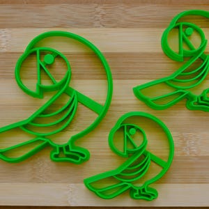 Cute sitting parrot 3d - Colorful Parrot sitting on a tree - Budgie - Budgerigar - Tropical Bird - Paraquet - Cookie cutter Multi-Size