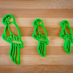 Big parrot 3d - Colorful Parrot sitting on a tree - Budgie - Budgerigar - Tropical Bird - Paraquet - Cookie cutter Multi-Size