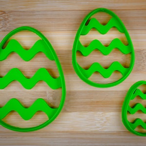 Easter egg with waves - Red egg with white waves - Happy easter - Colored eggs - Red eggs - Cookie Cutter Multi-Size