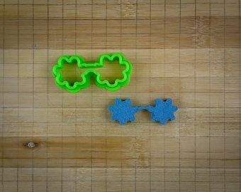 Daisy flower sunglasses - Daisy sunnies - Baby child glasses - Cookie cutter Multi-Size