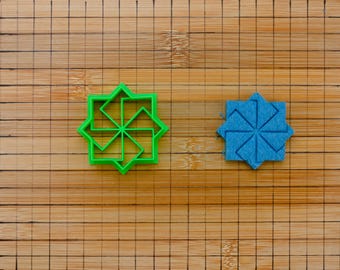 Origami Flower Cookie Cutter – Multi-Size Geometric Bloom Shape Biscuit Mold – Baking and Clay Tool