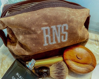 Waxed Canvas Dopp Kit | Graduation Gift | Gift For Him | Gift for Hunter | Personalized Camper Gift | Toiletry Bag | Gift for Golfer