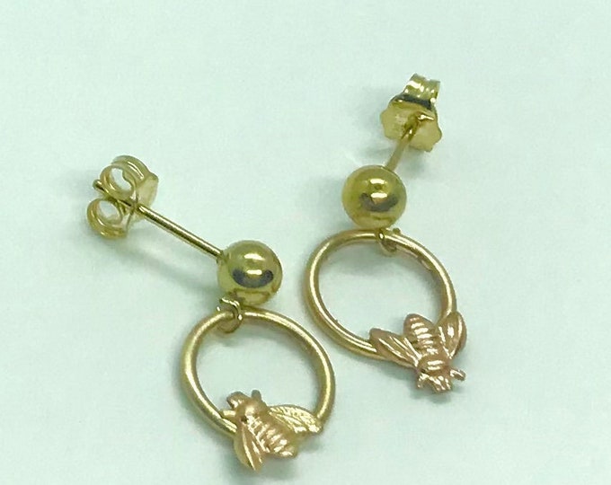 Bee earrings