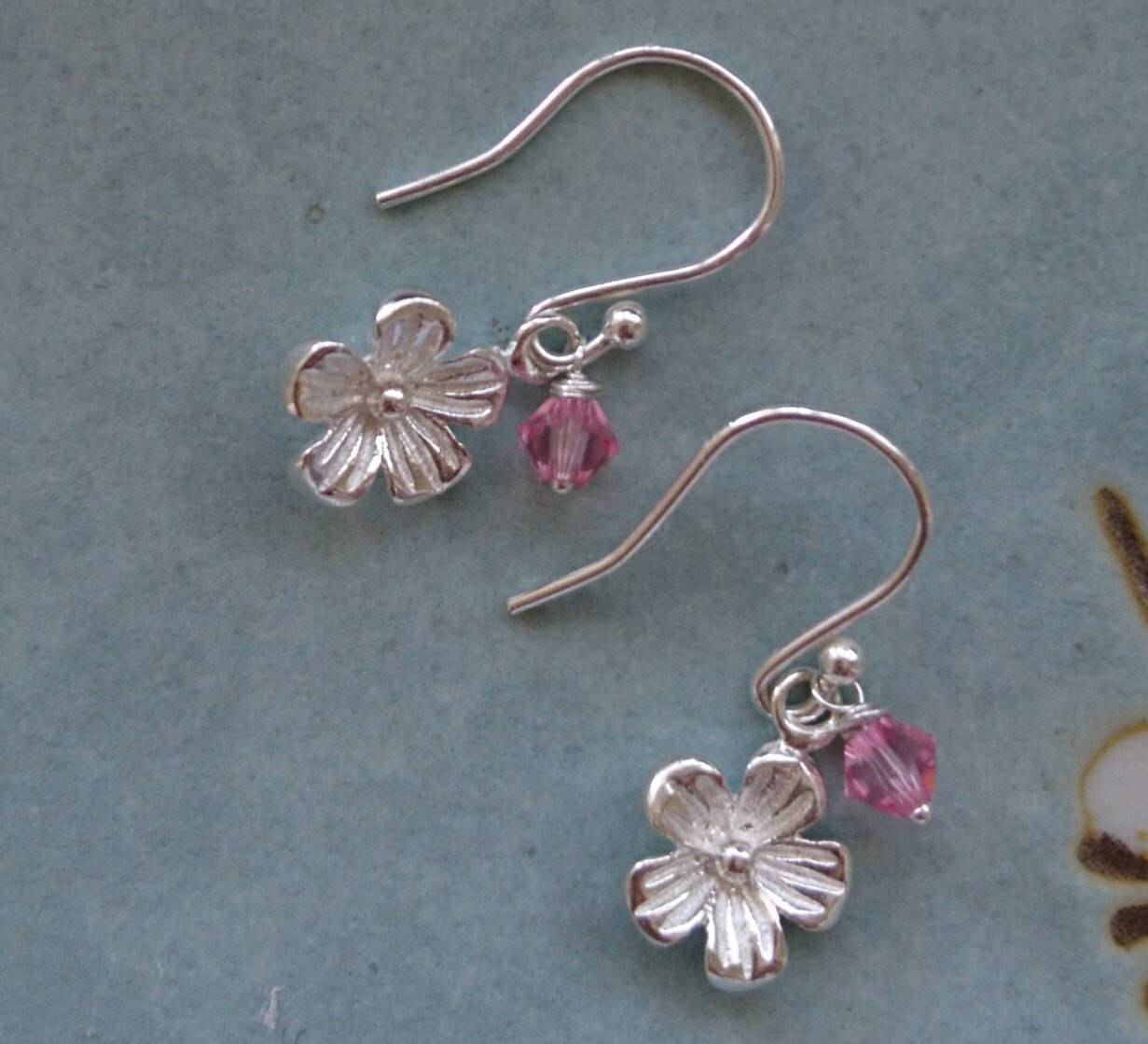 Silver daisy earrings, Swarovski crystal flower girl jewelery, thank