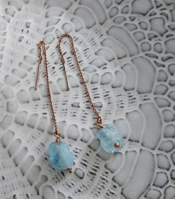 El Joyero Natural Aquamarine Threader Earrings - Raw Gemstone, Gold Electroplated Brass, Adjustable 4.5" Chain