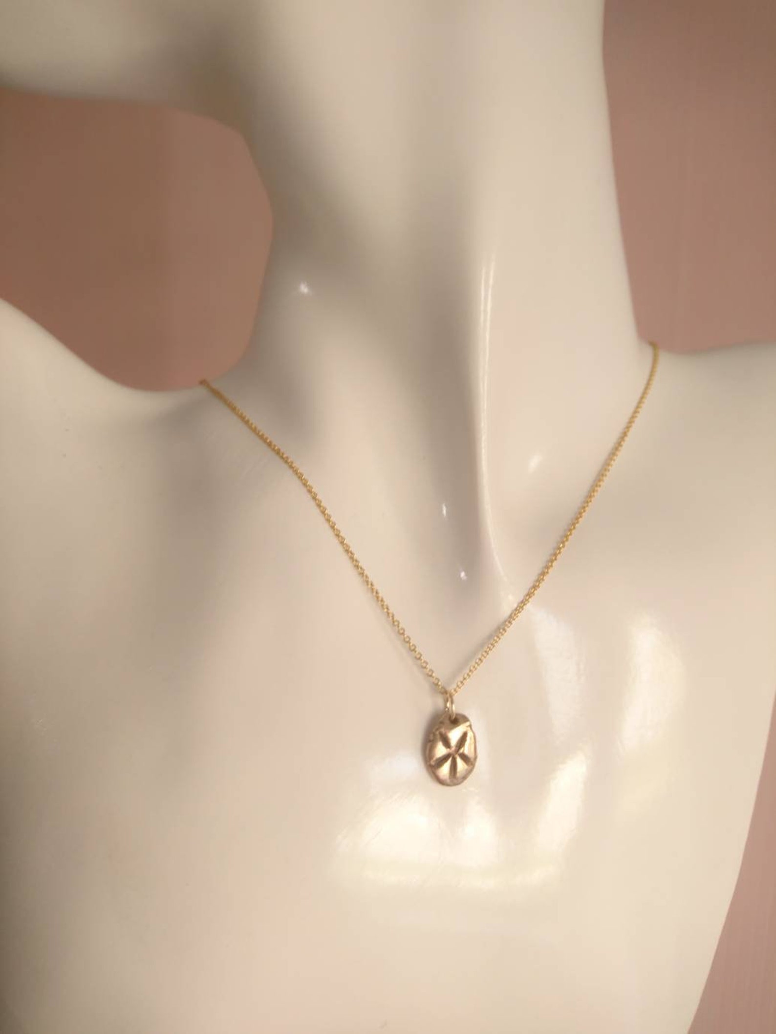 Rustikale Bronze Blume Anhänger / Charme | Etsy