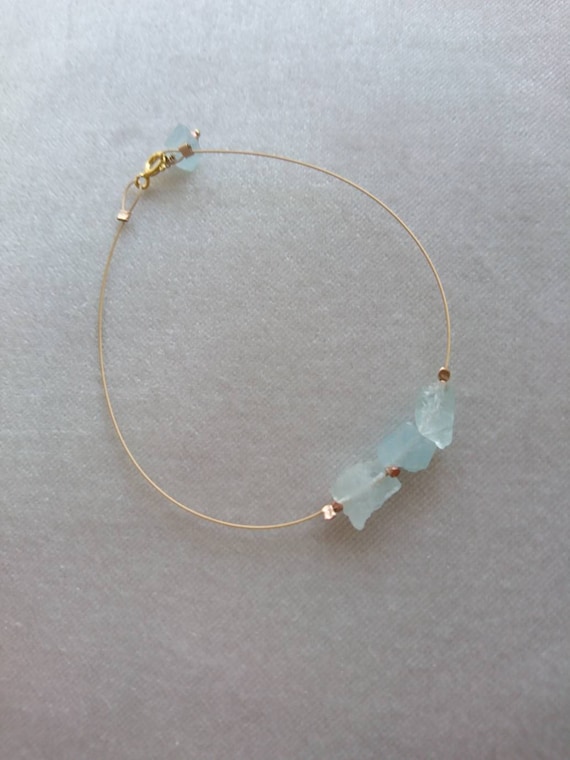 Raw aquamarine rose gold bead bracelet, dainty gold jewelry, march birthstone,raw aquamarine and gold,blue crystal,rose gold jewellery, gift