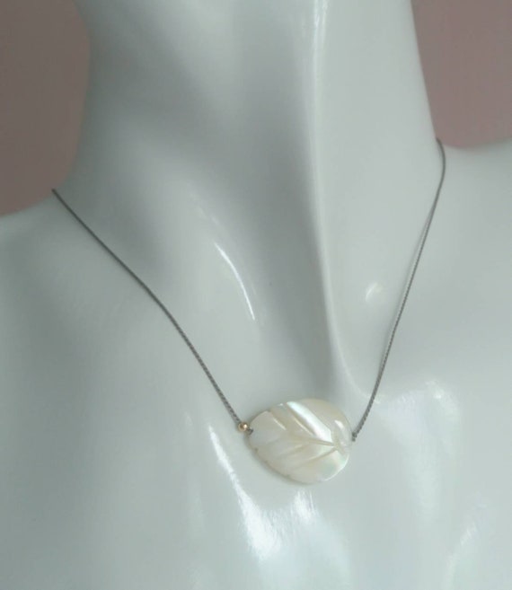 Leaf necklace, Mother of pearl jewellery,