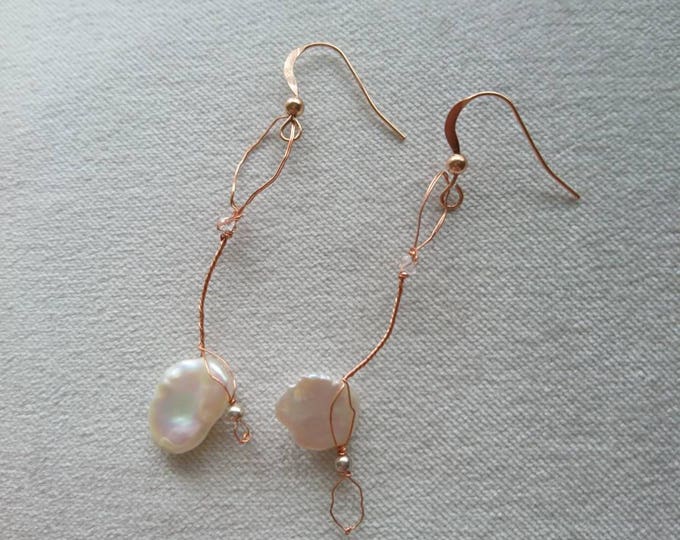 Pearl earrings, unique  rose gold earrings, June birthstone, dainty earrings,first date, cocktail party, summer party, wedding jewellery