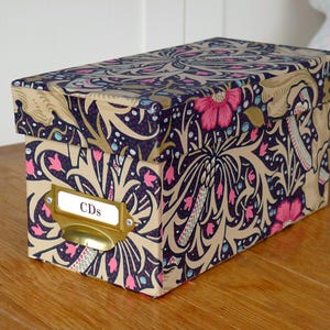 William Morris CD Box in William Morris Seaweed Mauve | Keepsake Box and Clever Storage | CD Storage | William Morris Interiors | Handmade