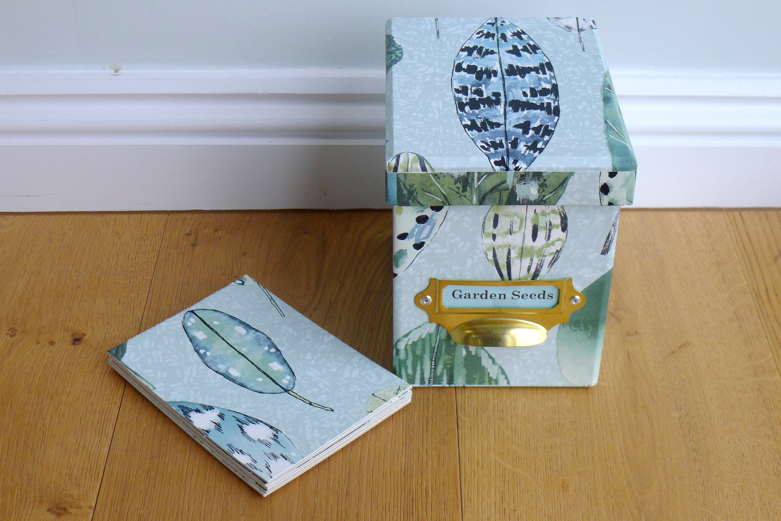 Garden Seeds Box - Unique Gift - Gardening Gift