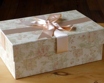 Bridesmaid Dress Box: Antique Pink Vintage Design, Dress Storage & Preservation