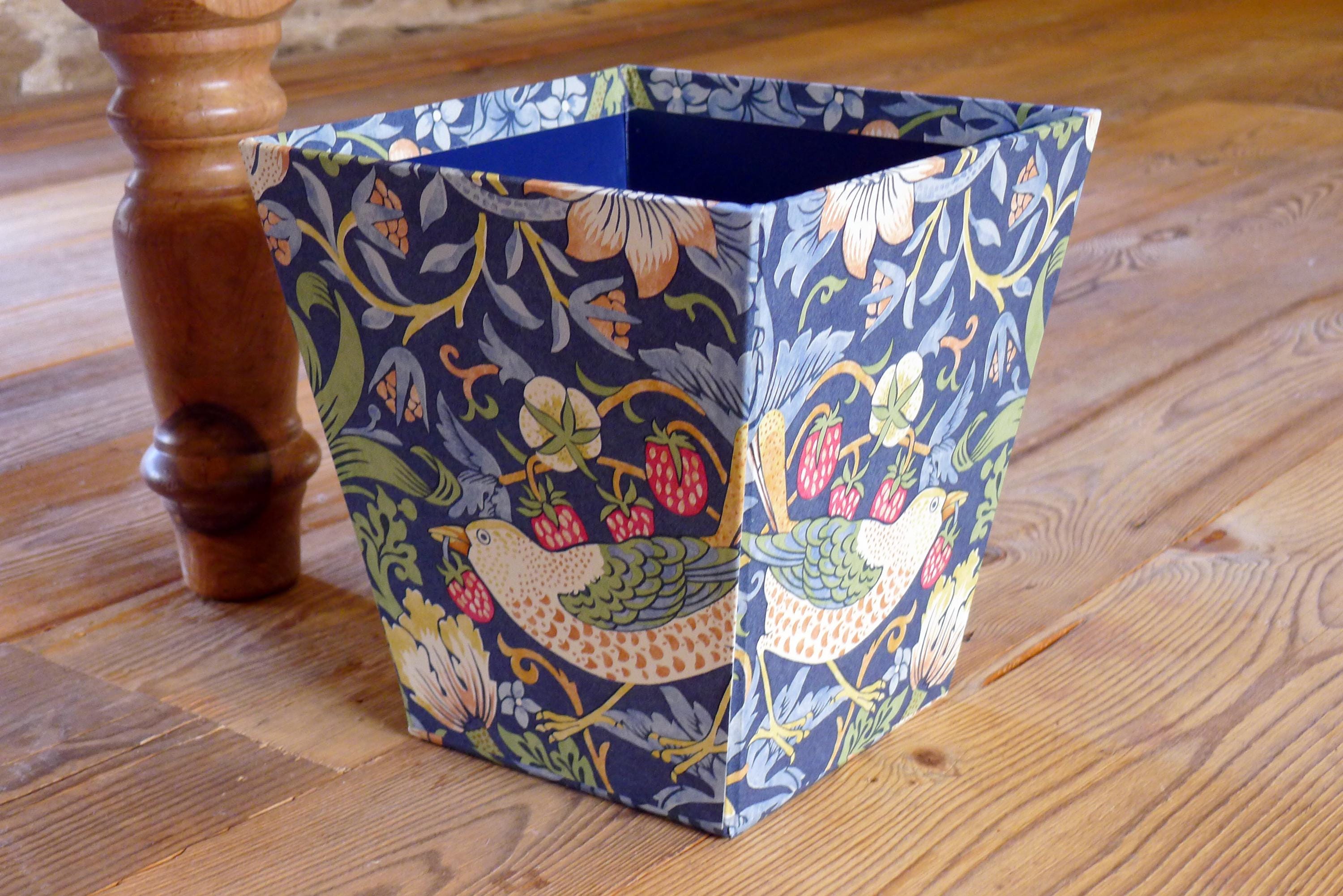 ウィリアム・モリス いちご泥棒 ネイビー ゴミ箱 - 手作りホーム収納