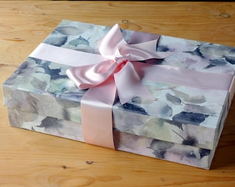 Handmade Wedding Dress Box in Monet Pink - Medium Size