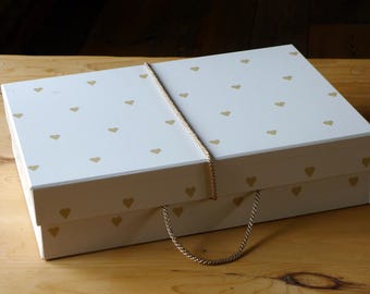 Wedding Dress Travel Box: Medium, Love Hearts Gold, Airline Carry-On